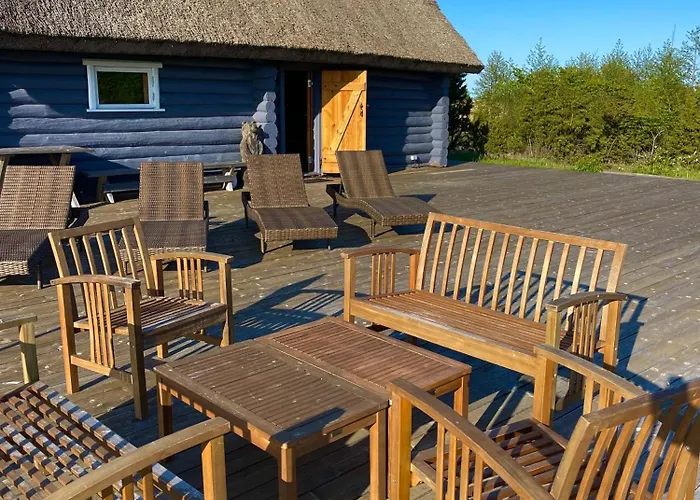 فيلة Boutique Abruka